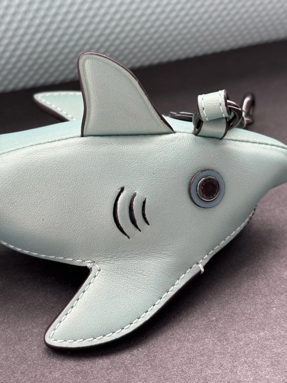 Coach Shark Coin Case Bag Charm - Picture 6 of 10